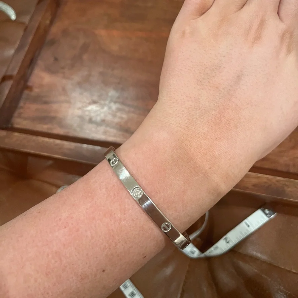 Gorgeous Diamond White Gold LOVE Bracelet Cuff - Picture 2 of 9